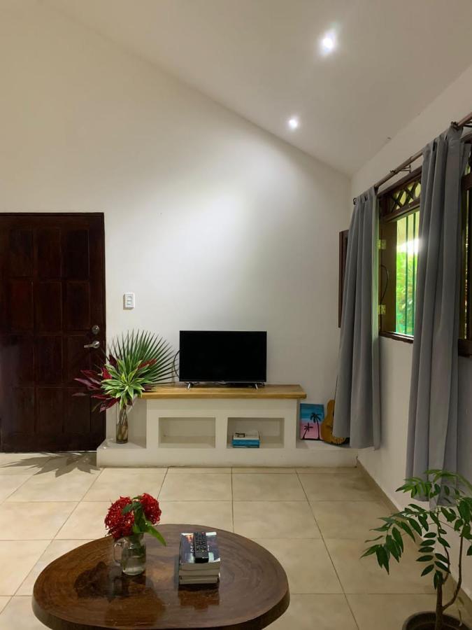 Hostel 7, Casa De Gingi Playa Santa Teresa  Екстер'єр фото