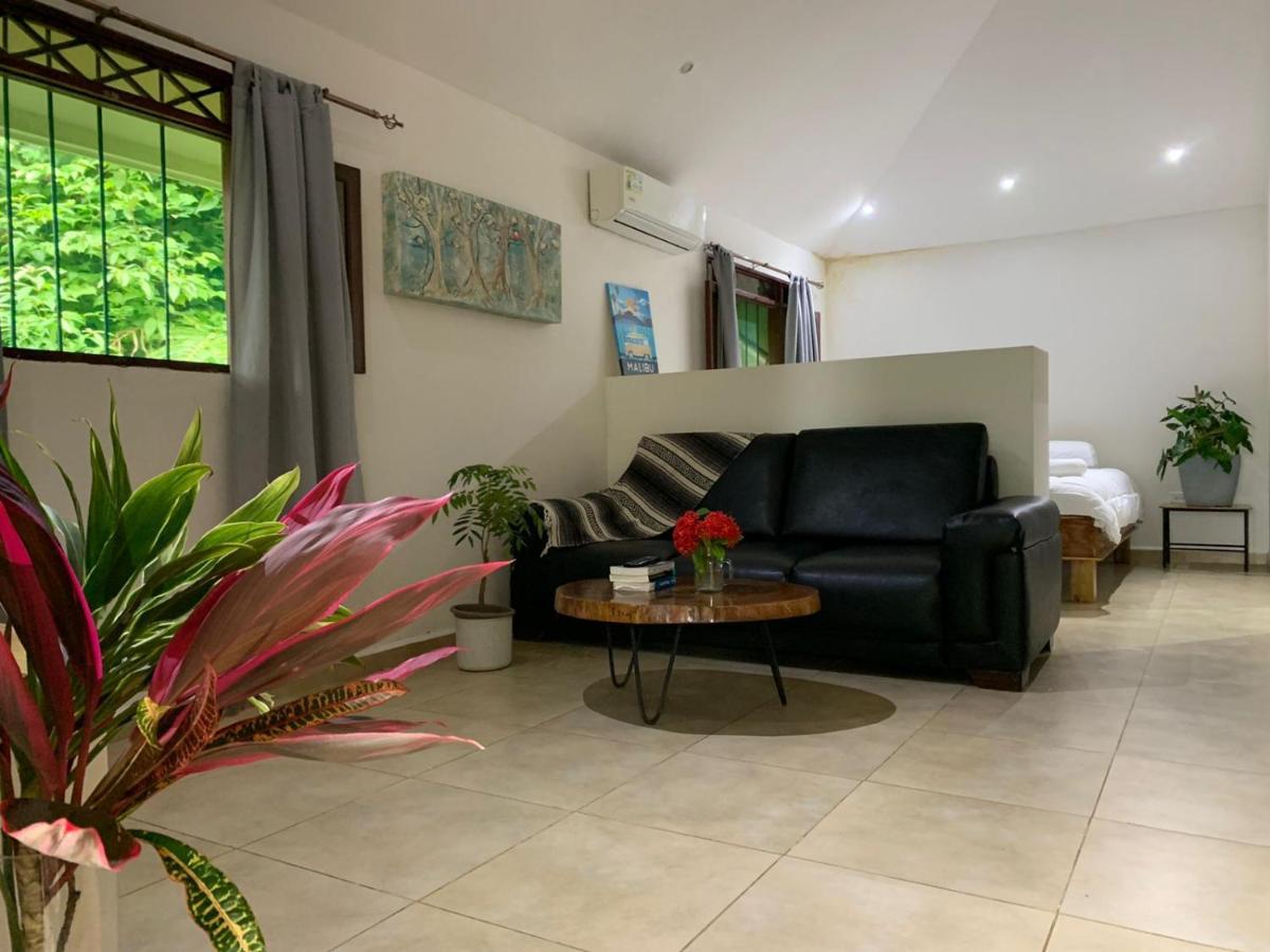 Hostel 7, Casa De Gingi Playa Santa Teresa  Екстер'єр фото